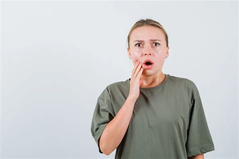 Oral and tongue thrush (candidiasis) – learn about the causes, symptoms and effective treatments ...