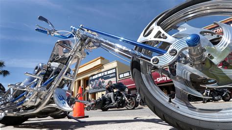 Bike Week 2025 opens with sunny skies on Daytona's Main Street