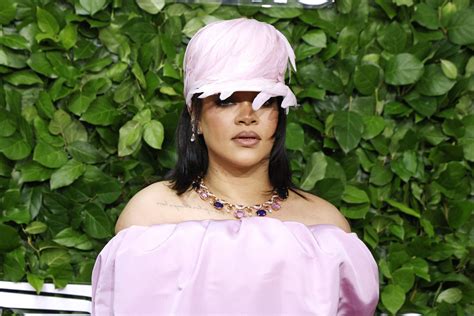 Shots fired in direction of Rihanna's home in Beverly Hills: TMZ ...