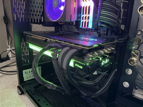 EVGA GeForce RTX 3090 FTW3 Ultra 24GB GDDR6X Graphics Card (24G-P5-3987 ...
