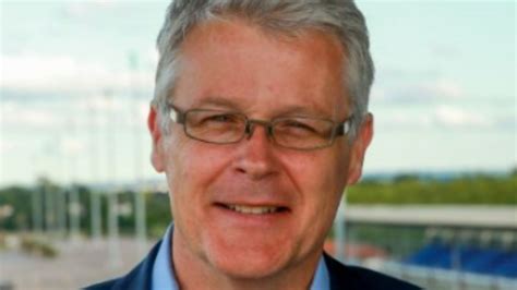 Sky Sports Racing commentator apologises to viewers after suffering ...