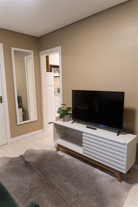 Pet Friendly Apartment with Garage in Downtown - Flats for Rent in ...