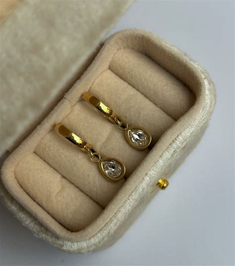 Bare Luxe Drops – Trinkets By Mi