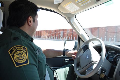 U.S. Border Patrol Detains 4 British Travelers And 2 Americans After Entering From Canada