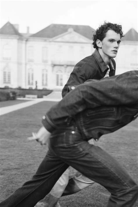 Men's Designer Jeans & Denim Jackets | DIOR