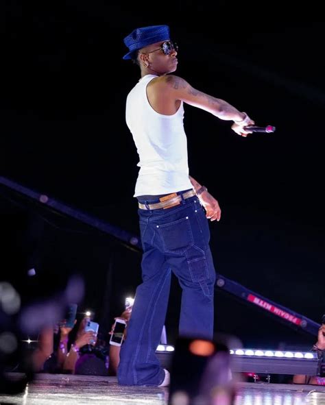 This picture of Wizkid will get 1k likes 礪 https://t.co/PLiKuBIkT4