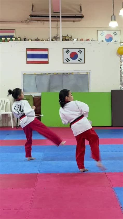 #poomsaetaekwondo #poomsae #tkd #fy #กีฬา | TikTok