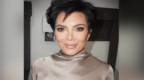Kris Jenner Reveals Her Foolproof System for Tackling Christmas Wish ...