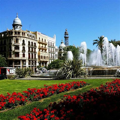 THE 10 BEST Restaurants Near Plaça del Ajuntament, Valencia