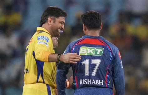'Wicket dekha, maar diya': MS Dhoni on his 'no-look' run-out as Rishabh ...