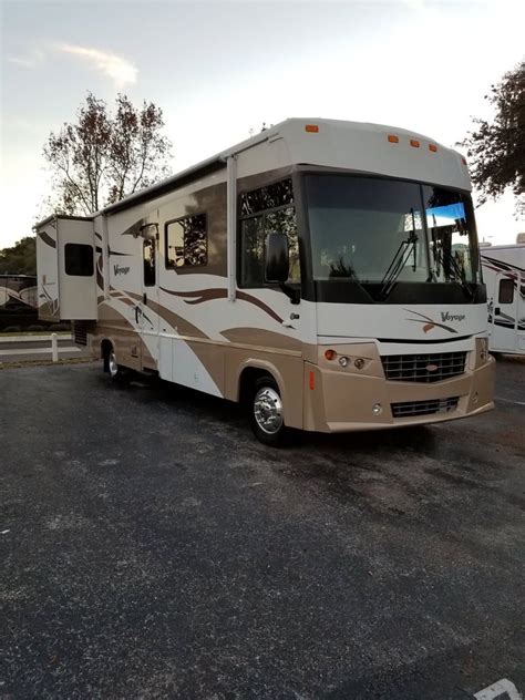 2008 Winnebago Voyage 32H - National Vehicle