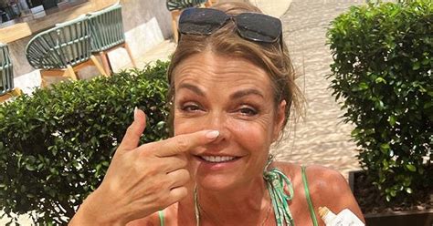 Goedele Liekens straalt in badpak: "Je ziet er fantastisch uit!" (foto ...