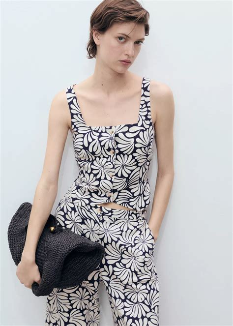 Top lino avvitato fiori - Donna | MANGO OUTLET Italia