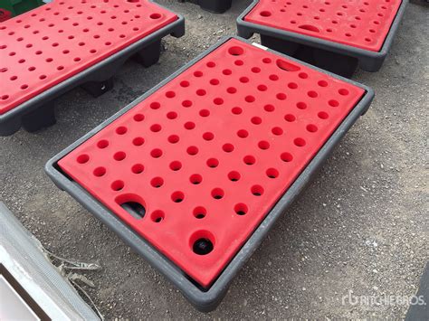 2026 AM Tank Poly 32 gal Skid Mounted Spill Containment Tank (Unused) | Ritchie Bros. Auctioneers