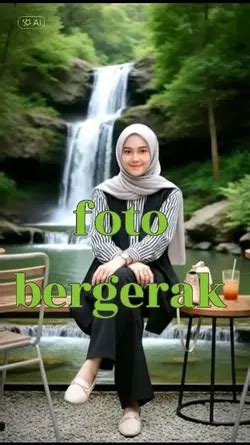 Template Foto Bergerak Seperti Asli - CapCut