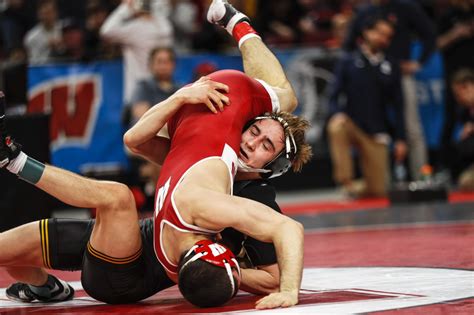 Drake Ayala rounds out Iowa’s 10 NCAA wrestling qualifiers after returning from injury | Iowa ...