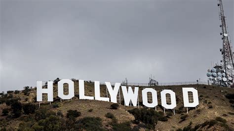 How to see the Hollywood Sign up close (without breaking rules)