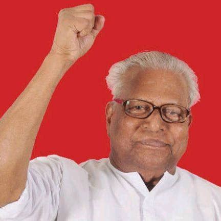 പ്രതിഷേധമൊക്കെ ആയിക്കോ അതിര് വിട്ടാൽ പ്രതിപക്ഷനേതാവ് തെരുവിൽ ഇറങ്ങില്ല ...