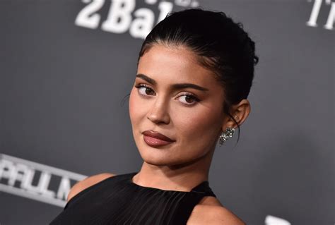 ‘Treated as inferior’: Housekeeper sues Kylie Jenner over alleged ...