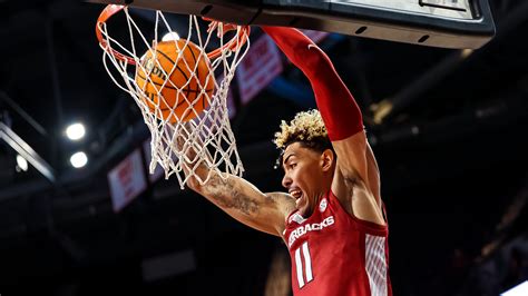 Arkansas basketball's bigs can change a game for better and for worse