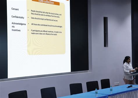 SOD Hosts Master Class on Qualitative and Quantitative Research