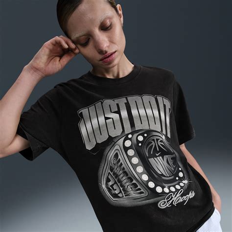 Womens Graphic Tees. Nike.com