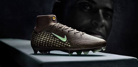 Nike. Just Do It. Nike AU