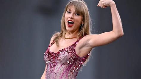Want Taylor Swift’s Fitness, Body, and Glowing Skin? Exploring Her ...