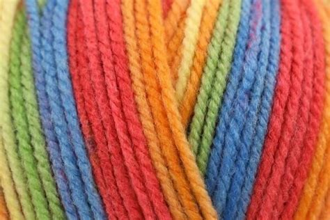 Cygnet Pato Everyday Prints Double Knitting Wool Yarn 100g Rainbow 690 ...