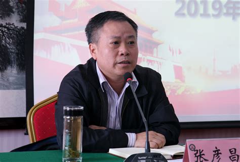 我校举行"不忘初心、牢记使命"主题教育专题知识测试-党旗领航-武汉东湖学院