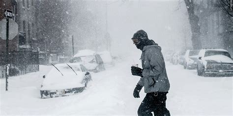 What are frost quakes and why do they happen?