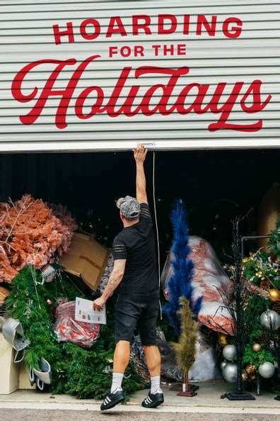 How to watch and stream Hoarding for the Holidays - 2025-2025 on Roku