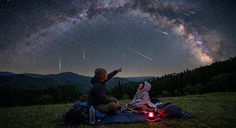 【2026年夏】ペルセウス座流星群が超好条件！夏休みの自由研究におすすめの天体観測ガイド | SPACEDOOR - 宇宙への扉を開く！