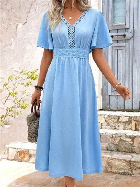 Blue Plain V-neck Short Sleeve Midi Dress– CURVECOMFY