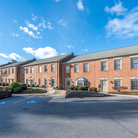 What's the Difference Between FGG vs CTG Gum Grafts? - District Dental Surgery