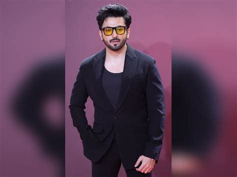 Dheeraj Dhoopar apologises after Riteish Deshmukh calls out family's ...