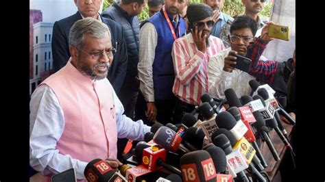 Election heat: Babulal Marandi booked after late night hotel raid