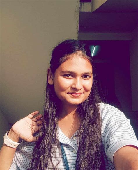 What is the Official Language of China?