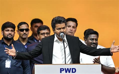 Vijay-Trisha buzz peaks as auto poster and cryptic post go viral