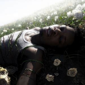 WORTHLESS - d4vd: Song Lyrics, Music Videos & Concerts