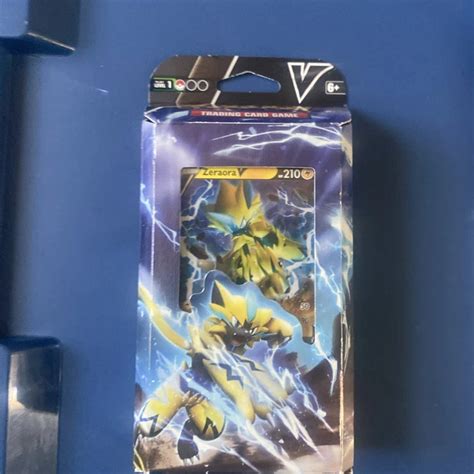 POKÉMON TCG: ZERAORA V 60-Card Battle Deck – NEW/Factory Sealed, Luxray ...