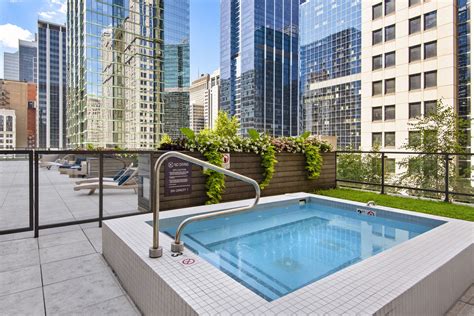 Lake and Wells - 210 N Wells St Chicago, IL 60606 | Apartments.com