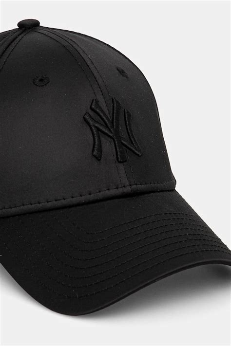New Era czapka z daszkiem SATIN 9FORTY® kolor czarny gładka 60595368 w PRM
