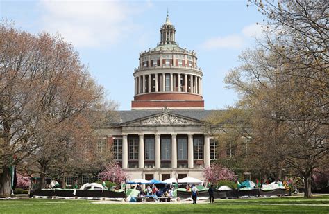 11 UR students, alumni stripped of visas in nationwide crackdown | WXXI News