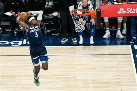 Randle, Timberwolves beat Warriors 117-93 in Game 2 of NBA playoffs