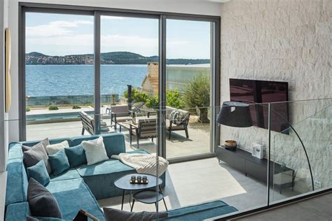 56 4+ bedrooms Homes for Sale in Seget Gornji | Properstar