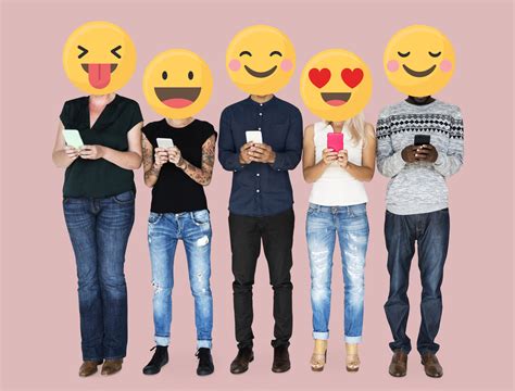 Cercetătorii au descoperit ce au în comun oamenii care folosesc emoji-uri la mesaje