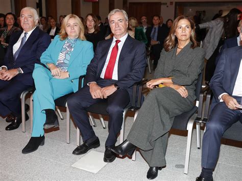 El incondicional apoyo de Reyes Vázquez de Castro a Carlos Sainz en los ...