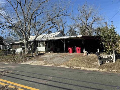 8515 14th Ave, Eastman, GA 31023 [Updated 2/13]