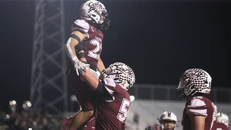 Calallen opens UIL high school football playoffs with win against El Campo